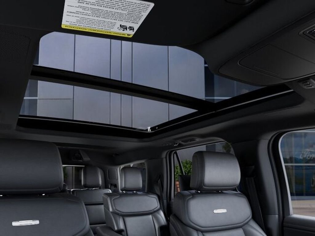 New 2027 Star White Metallic Tri-Coat Ford Platinum image 22