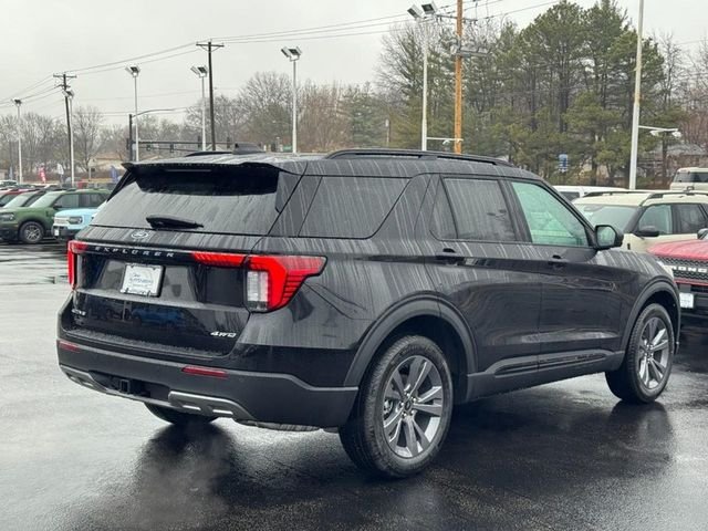 New 2026 Agate Black Metallic Ford Active image 3