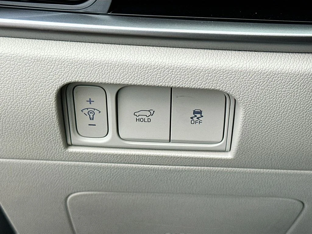 New 2026 Wolf Gray Kia EX image 10