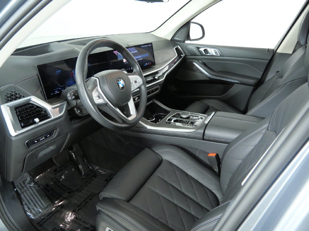 Certified Used 2025 Skyscraper Grey Metallic BMW xDrive40i image 42