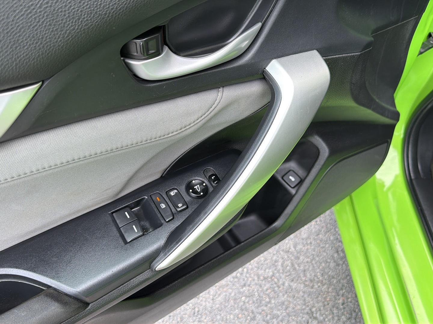 Used 2017  Honda EX-T image 27