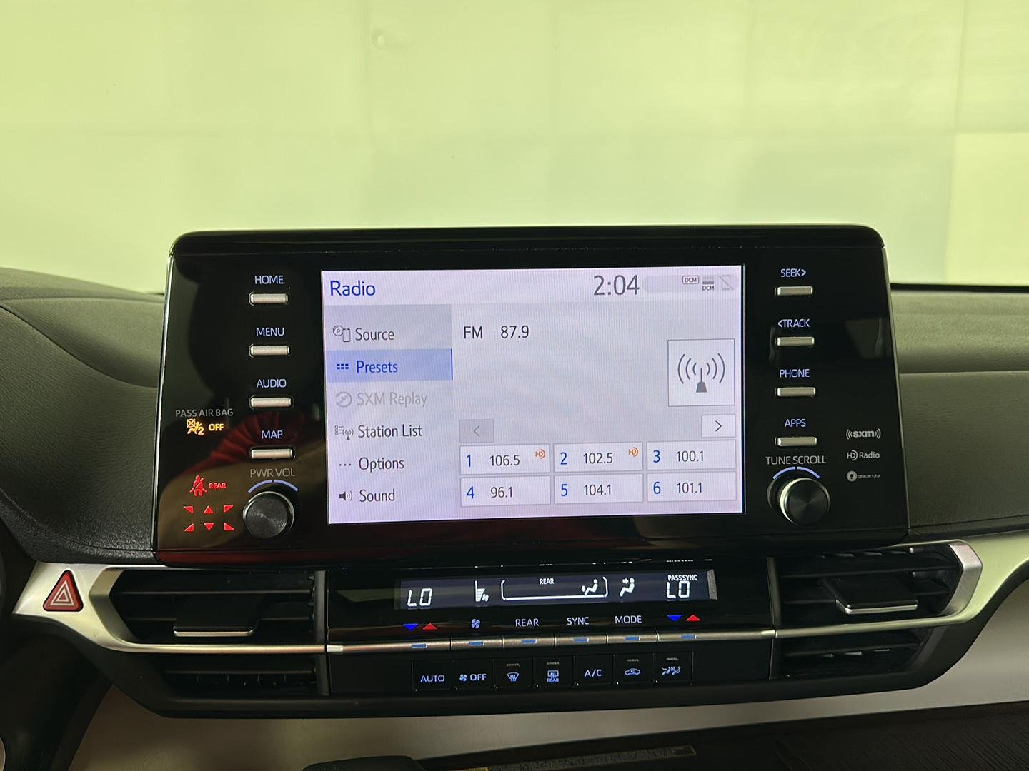 Used 2021 Midnight Black Metallic Toyota LE image 18