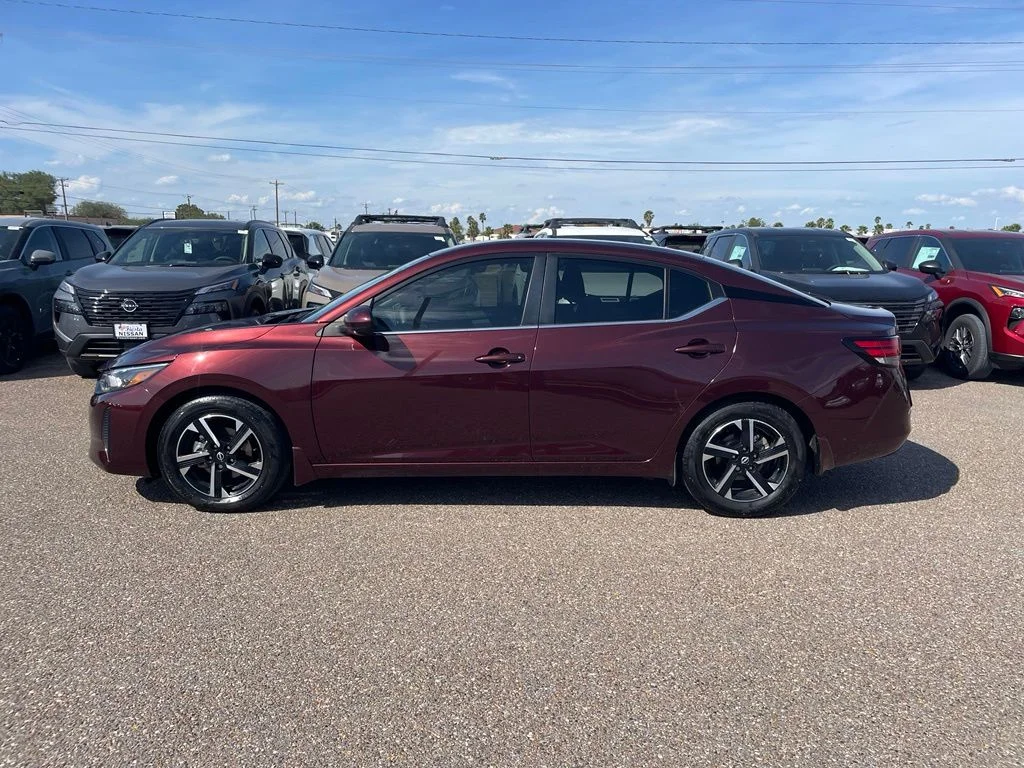 Certified Used 2025  Nissan SV image 4