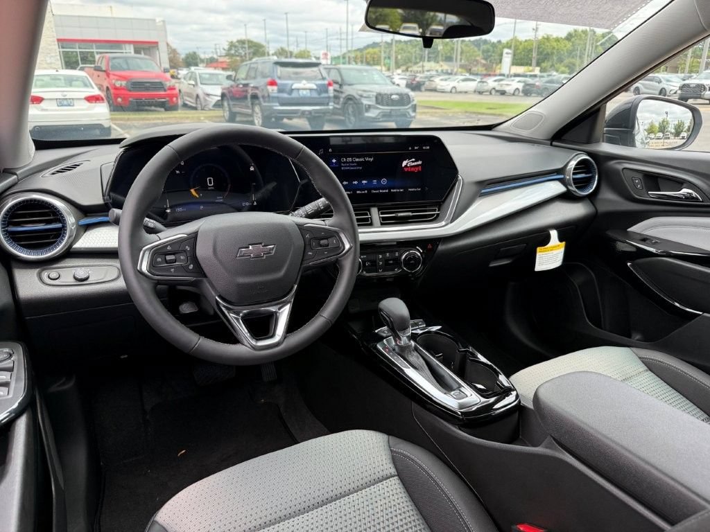 2026 Chevrolet Trax LT - Photo 14