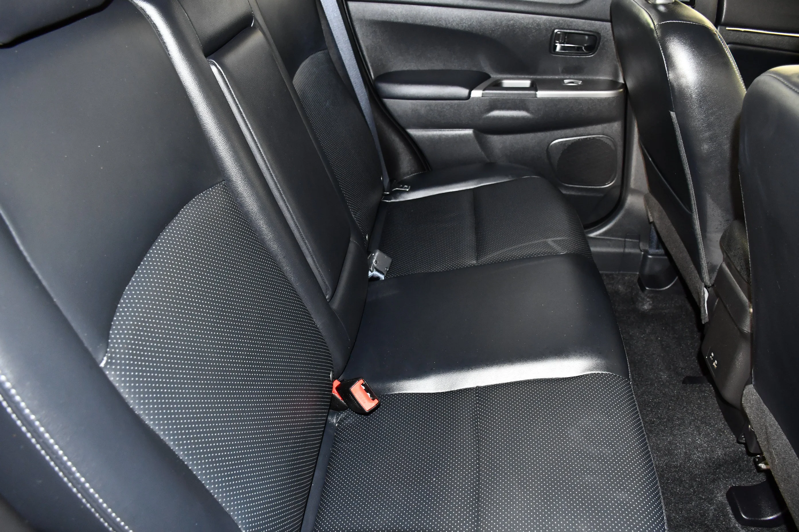 Certified Used 2022 Orange Sunrise Metallic Mitsubishi GT image 44