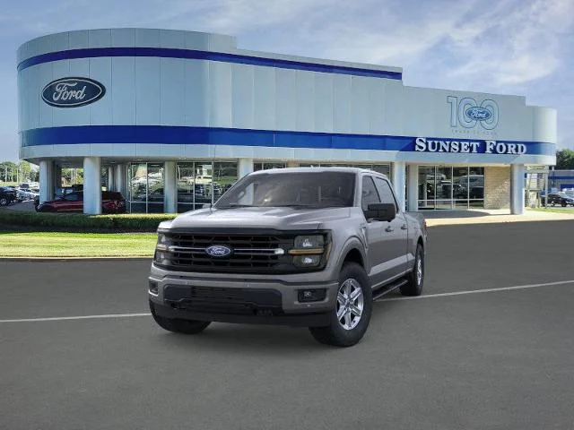 New 2026 Carbonized Gray Metallic Ford XLT image 2