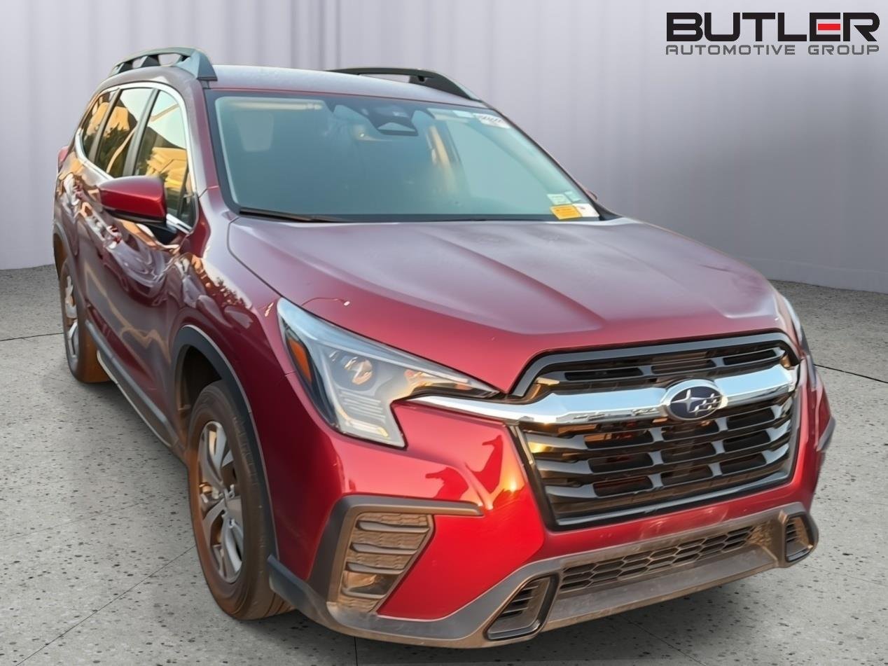 Used 2025 Crimson Red Pearl Subaru Premium image 6
