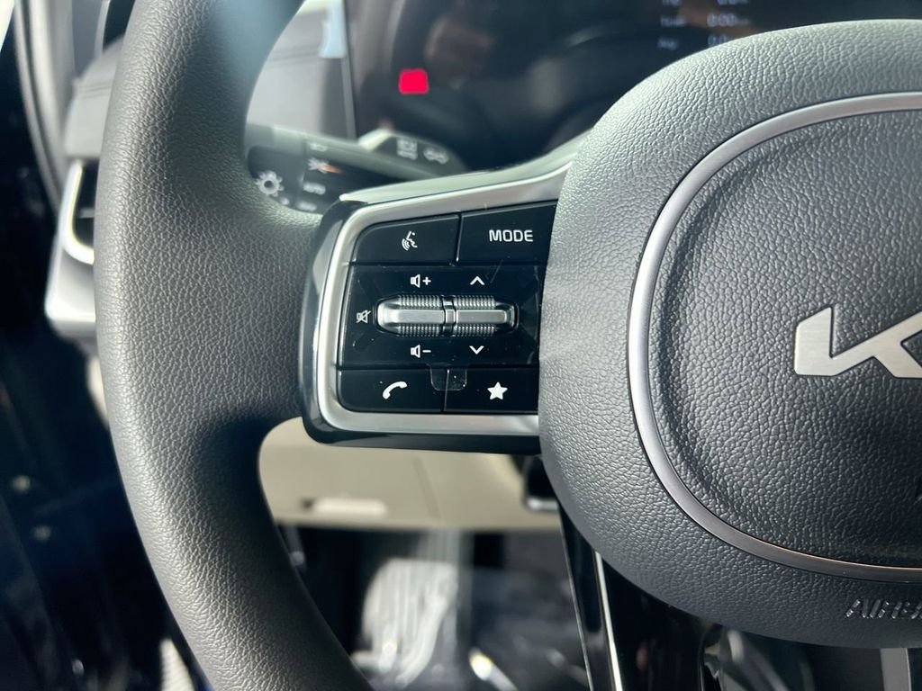 New 2026 Deep Chroma Blue Kia LXS image 16