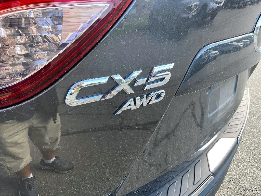Used 2016 Silver Mazda Grand Touring image 6