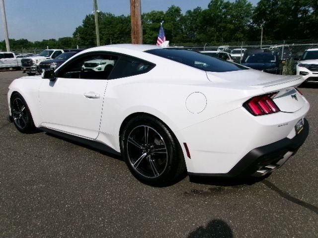 Used 2024 Oxford White Ford EcoBoost Premium image 7