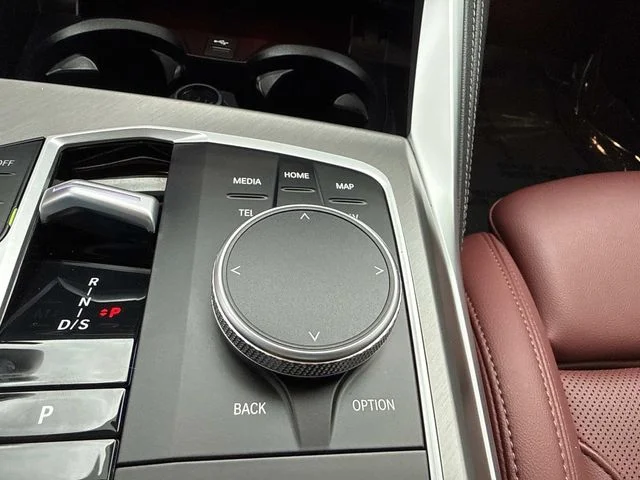 Used 2025 Gray BMW M440i image 28