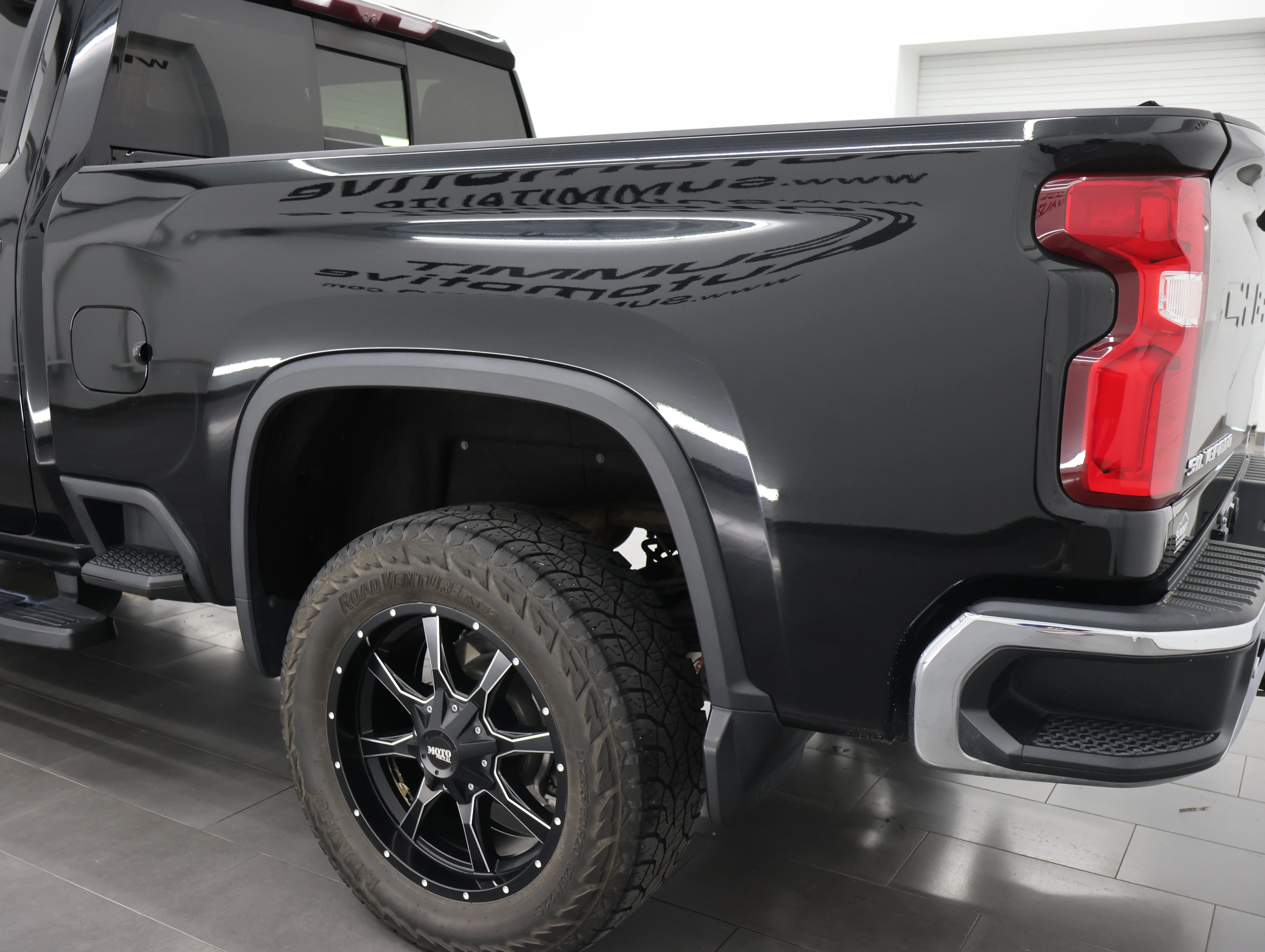 Used 2020 Black Chevrolet LTZ image 35