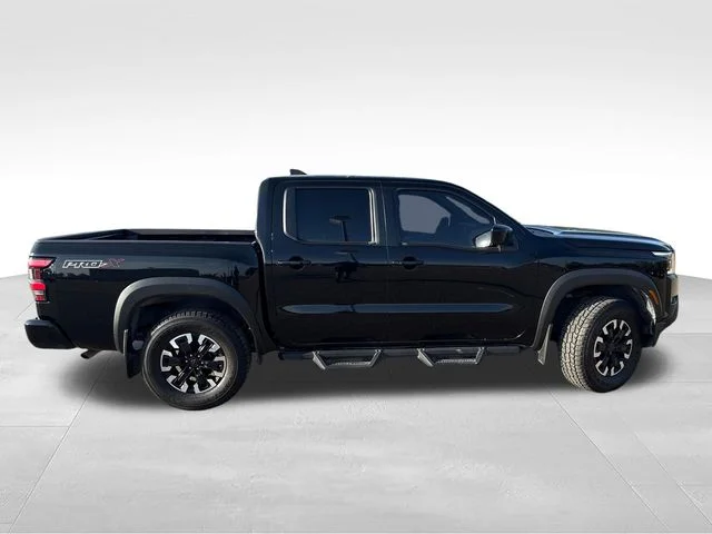 Used 2024 Black Nissan PRO-X image 9