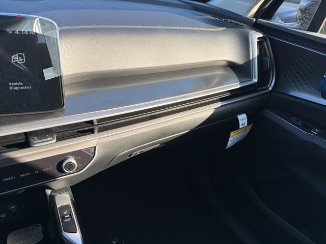 New 2026 Ebony Black Kia S image 23