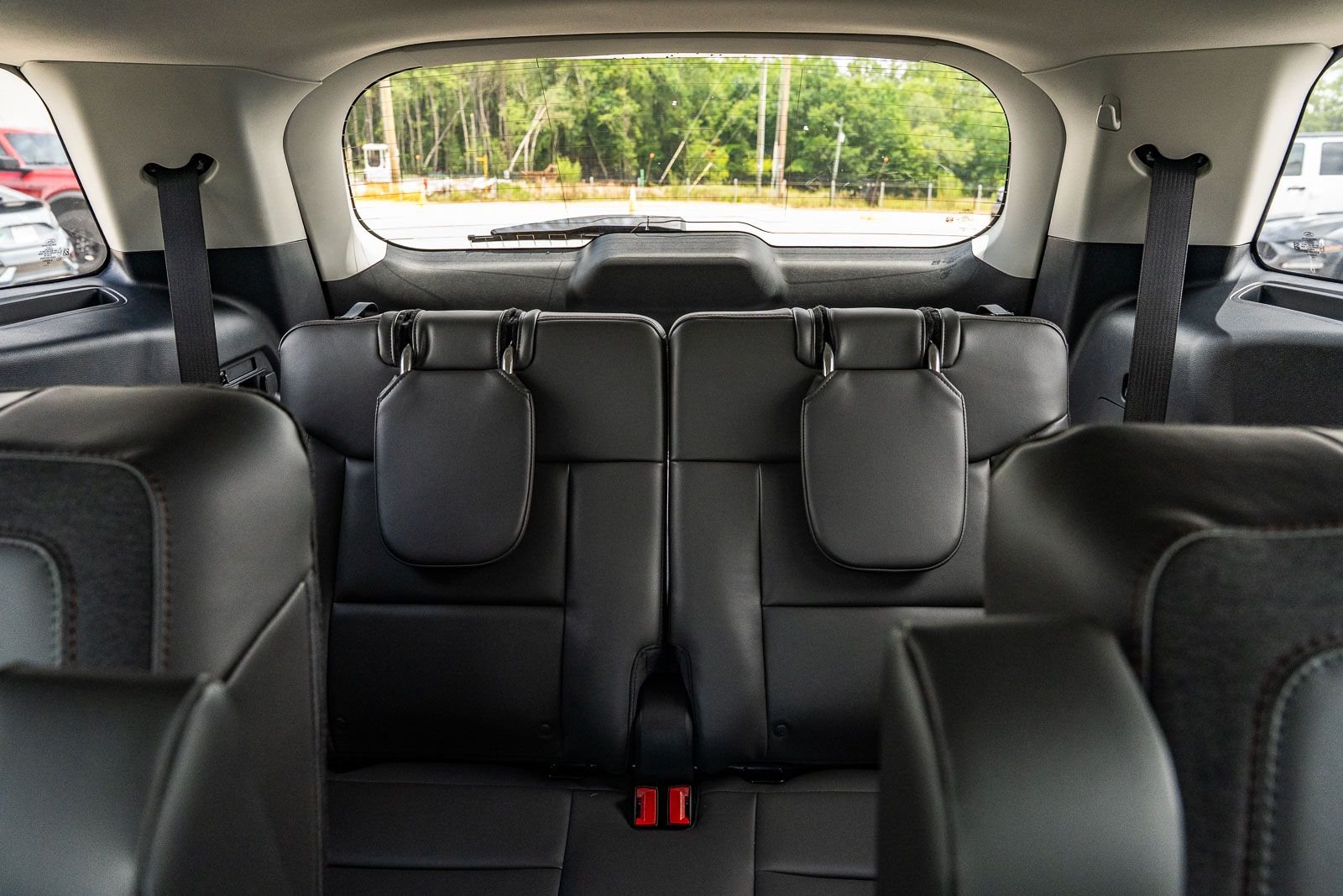 New 2026 Carbonized Gray Metallic Ford Active image 18