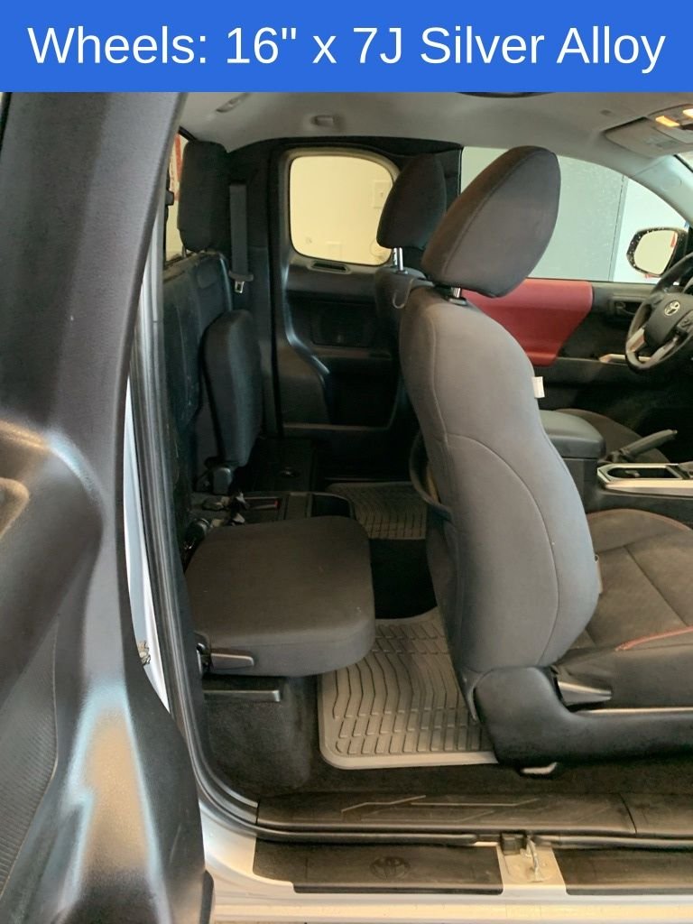 2020 Toyota Tacoma SR5 - Photo 20