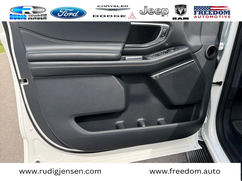 New 2026 White Ford Platinum image 10