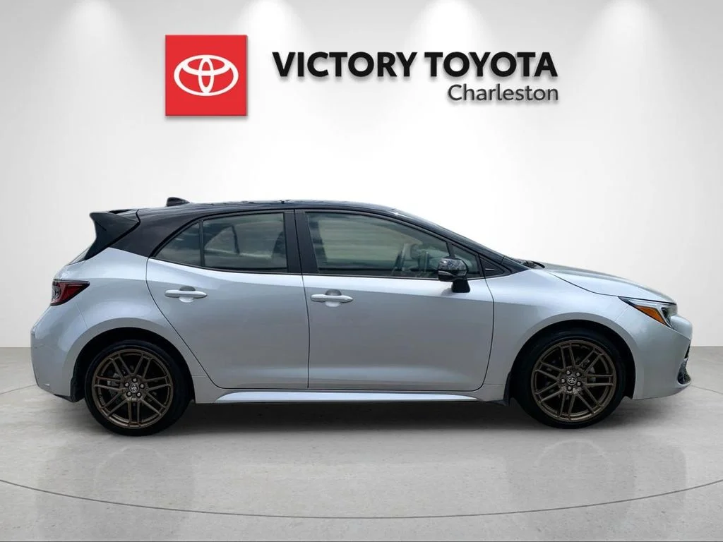 Used 2025 Silver Toyota Nightshade image 6