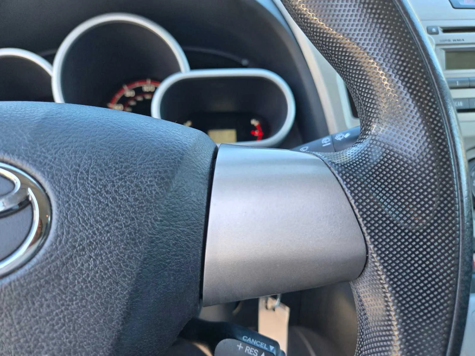 Used 2011  Toyota  image 24