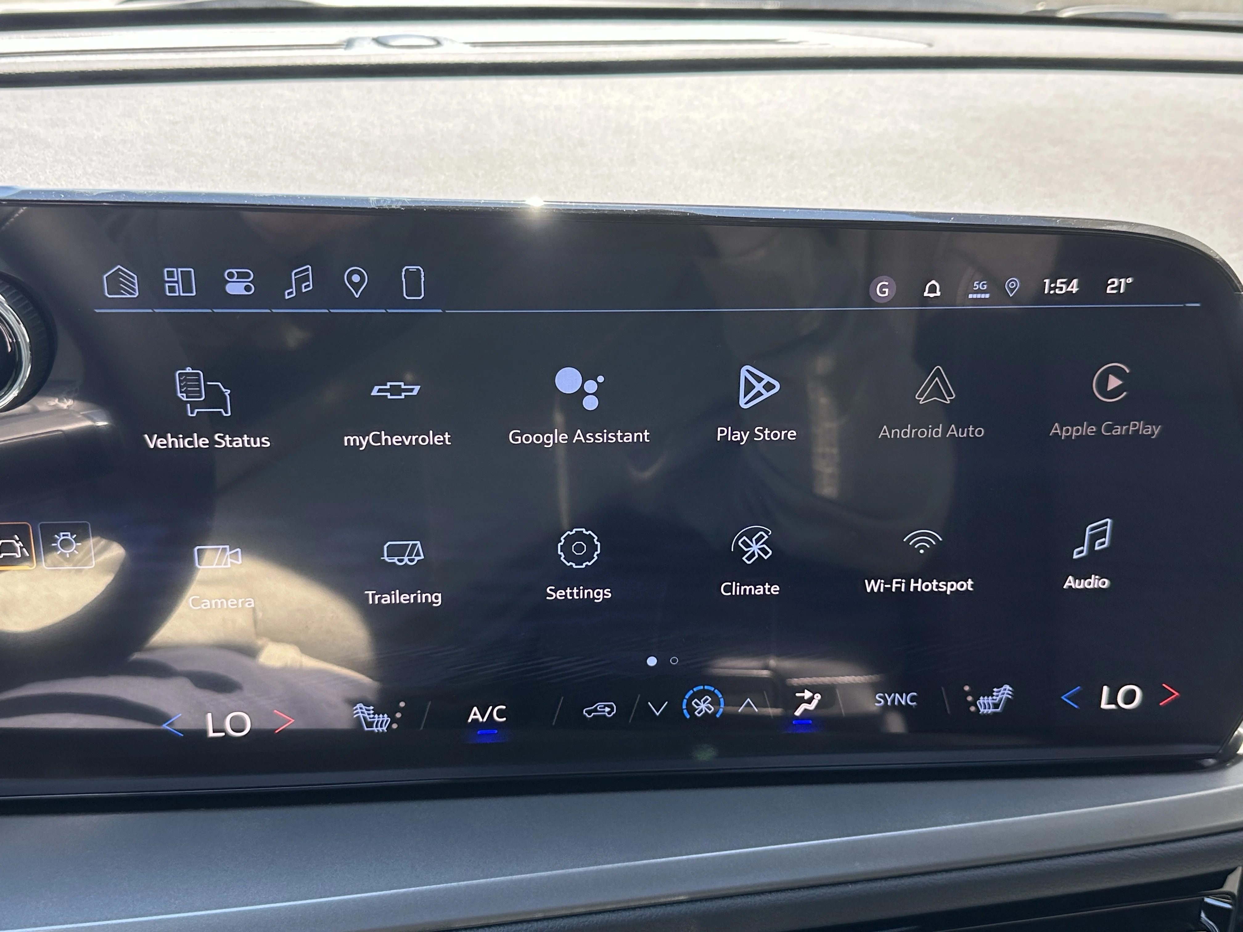New 2026 Summit White Chevrolet LT image 15