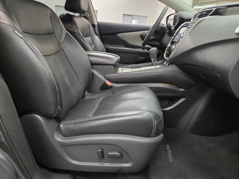 Used 2015 Gun Metallic Nissan Platinum image 12