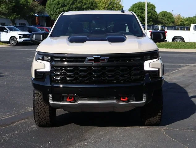 2026 Chevrolet Silverado 1500 ZR2 - Photo 31