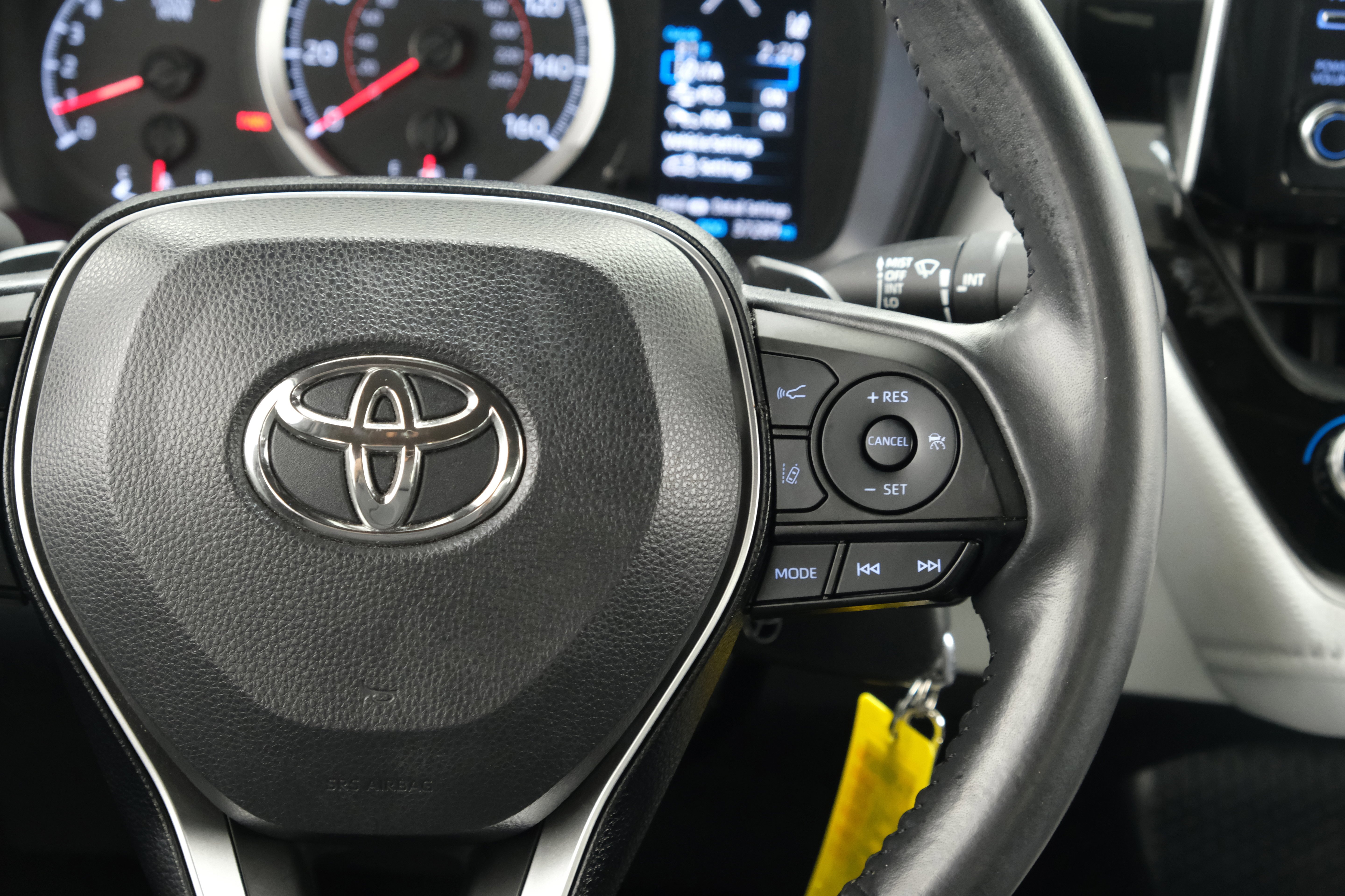 Certified Used 2020 Black Sand Pearl Toyota SE image 14