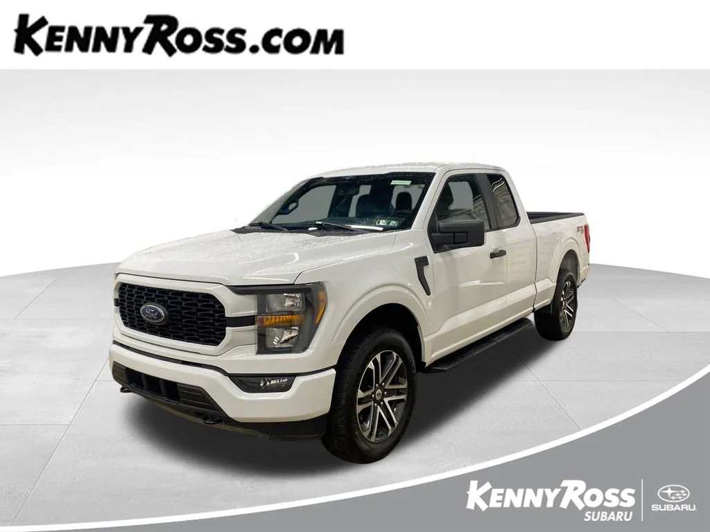 Used 2023 White Ford XL image 1