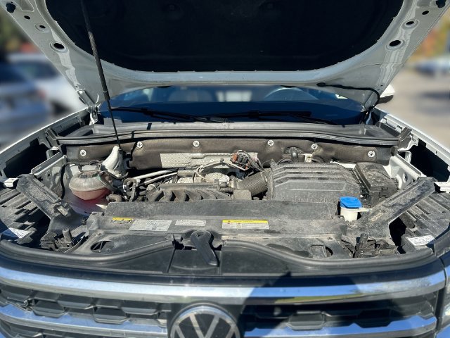 Used 2023 White Volkswagen 3.6L V6 SEL Premium R-Line image 34