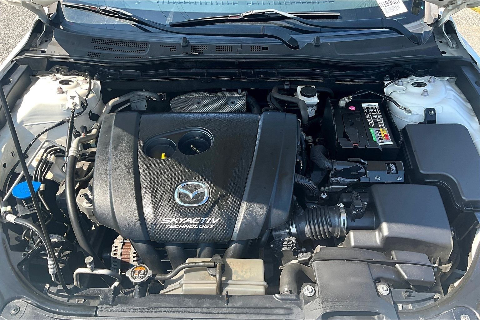 Used 2018 White Mazda Sport image 28