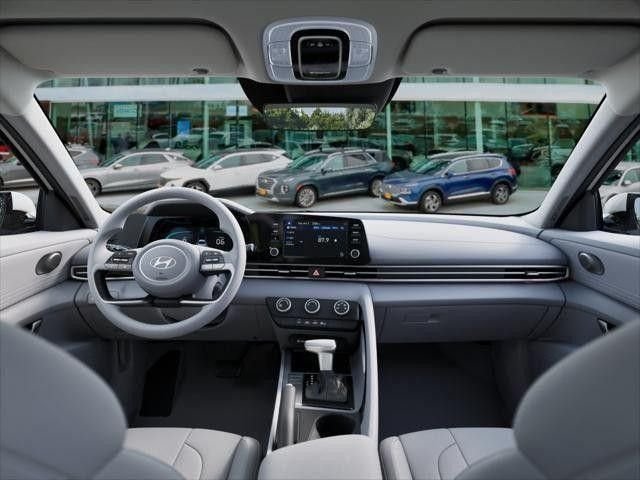 New 2026 White Hyundai SE image 28