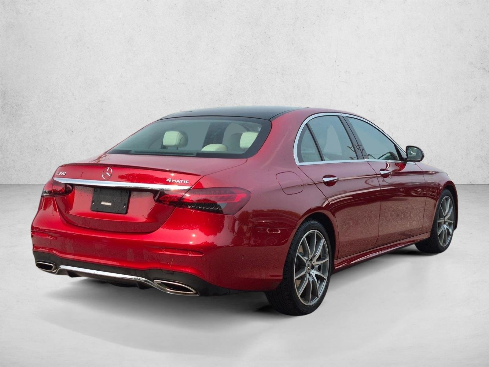 Used 2023 Manufaktur Cardinal Red Mercedes-Benz E 350 image 3