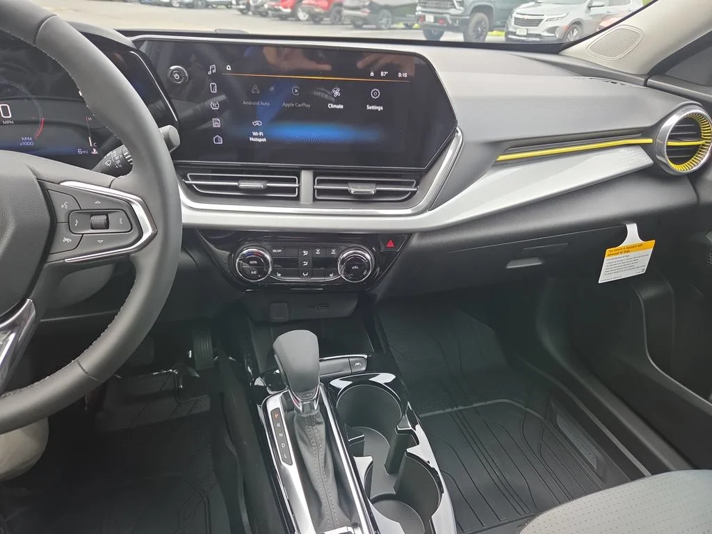 2026 Chevrolet Trax LT - Photo 14