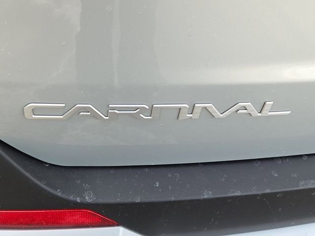 New 2026 White Kia EX image 5