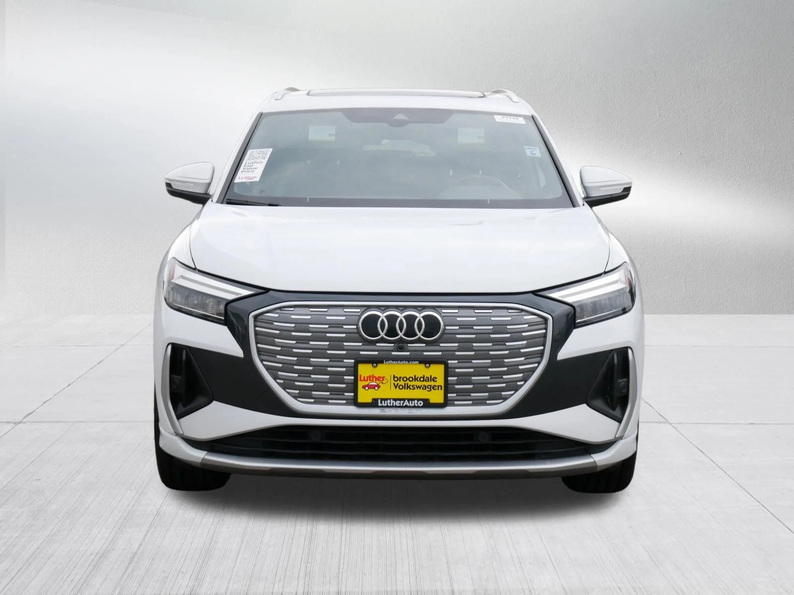 Used 2023 Audi Q4 e-tron Premium Plus with VIN WA1L2BFZ5PP045567 for sale in Minneapolis, MN