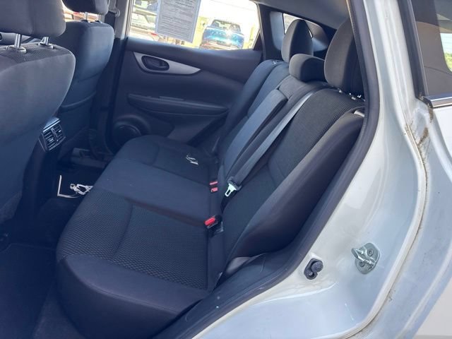 Used 2017 Glacier White Nissan S image 12