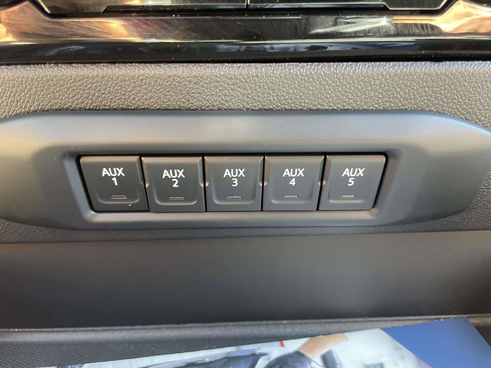 2026 Chevrolet Silverado 3500 HD High Country - Photo 30