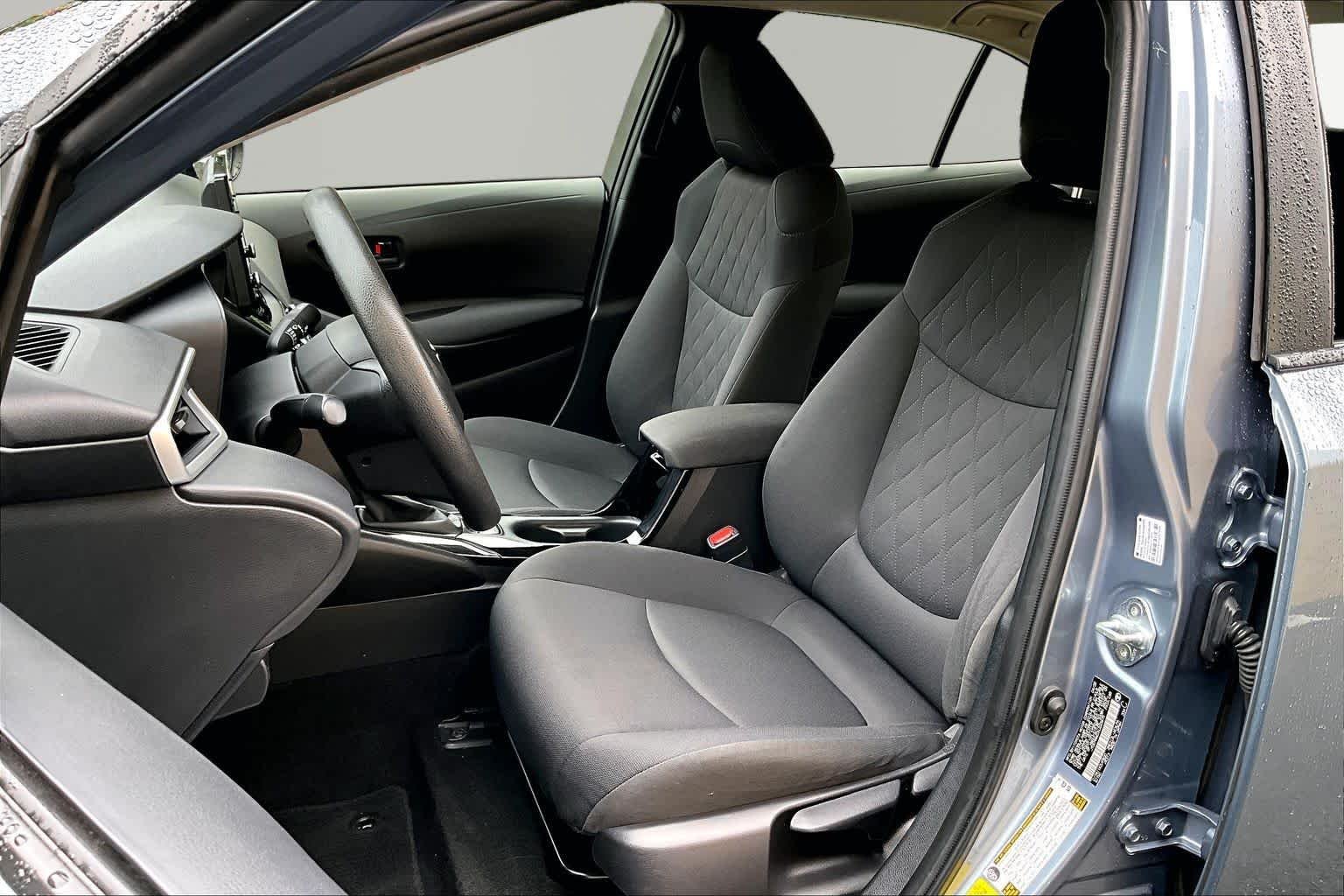 Used 2022 Celestite Toyota LE image 8