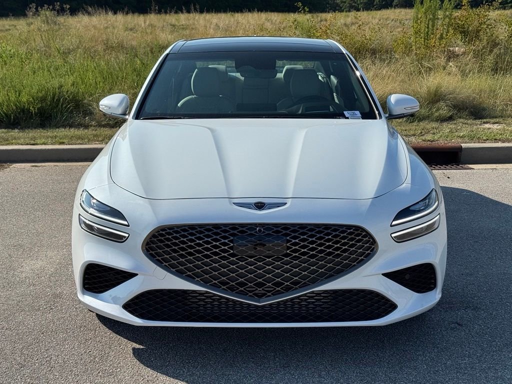 Used 2026 White Genesis 3.3T Sport Prestige image 7