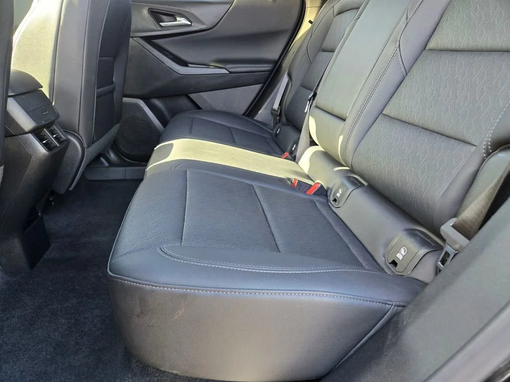 Used 2025 Mosaic Black Metallic Chevrolet LT image 11