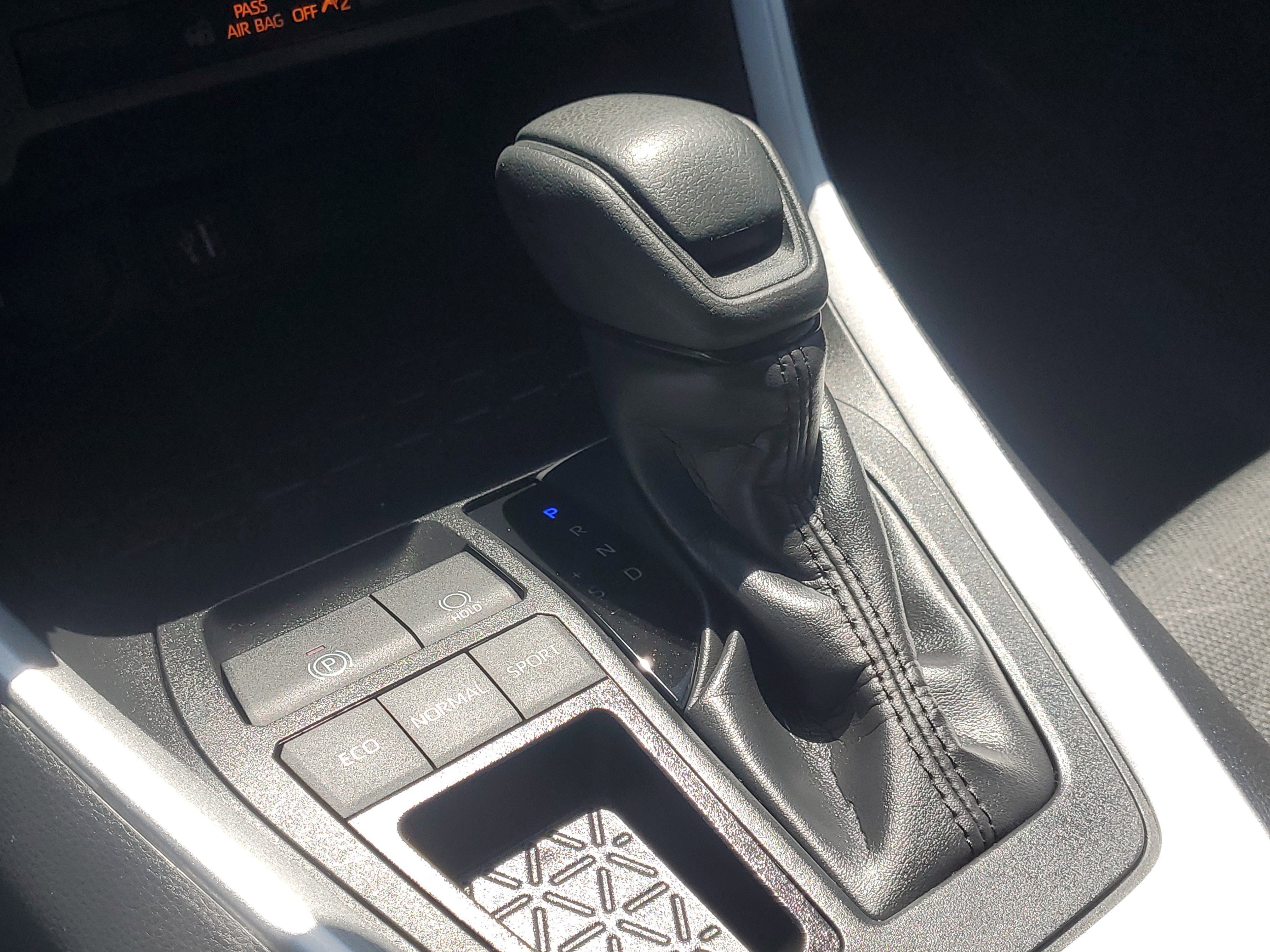 Used 2025 Magnetic Gray Metallic Toyota XLE image 31