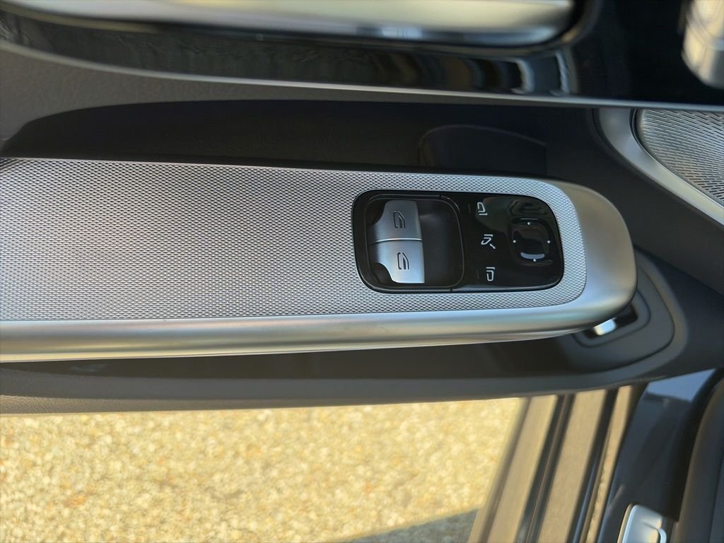 New 2026 Graphite Grey Metallic Mercedes-Benz CLE 450 image 11