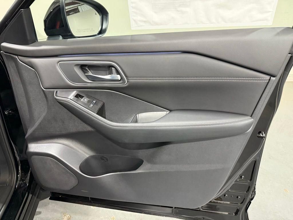 2026 Nissan Rogue Platinum - Photo 19