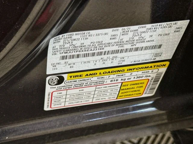 Used 2025 Gray Metallic Ford King Ranch image 35