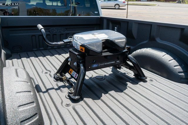 New 2026 Oxford White Ford F-350® XL image 7
