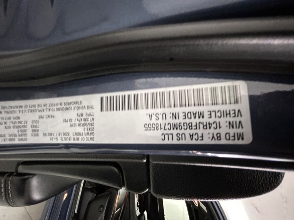 Used 2021 Blue Jeep Limited image 20