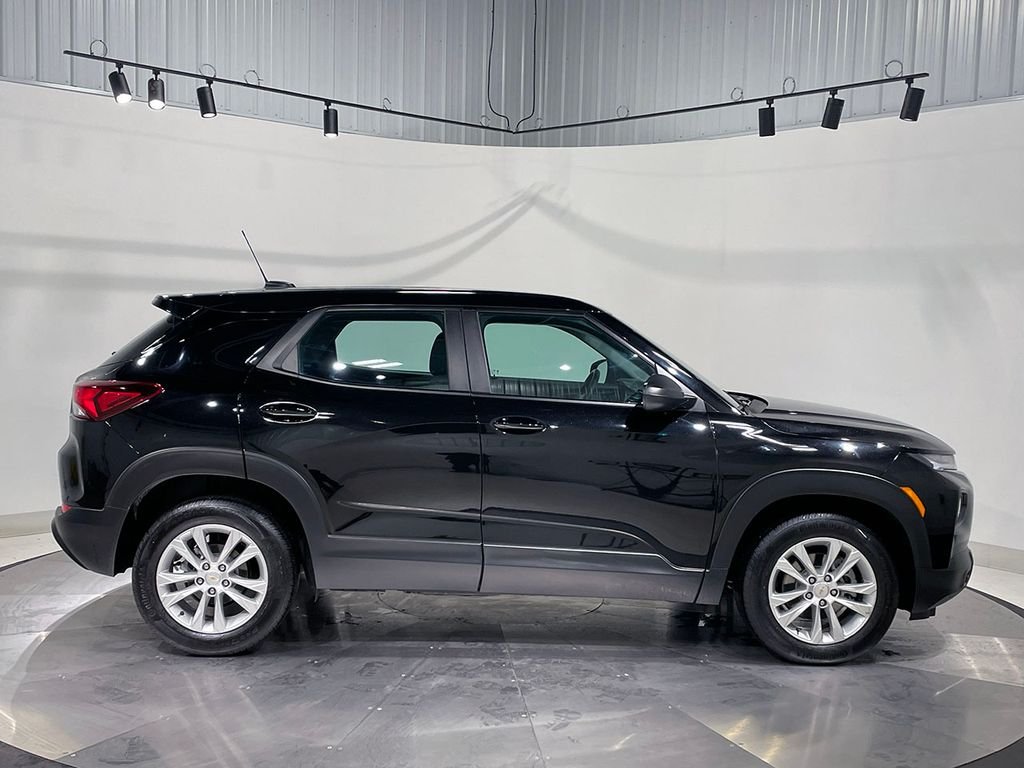 Used 2023 Black Chevrolet LS image 10