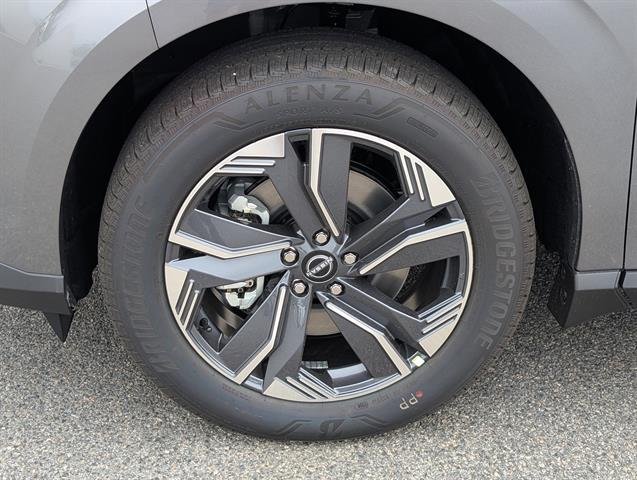 New 2026 Gun Metallic Nissan SL image 13