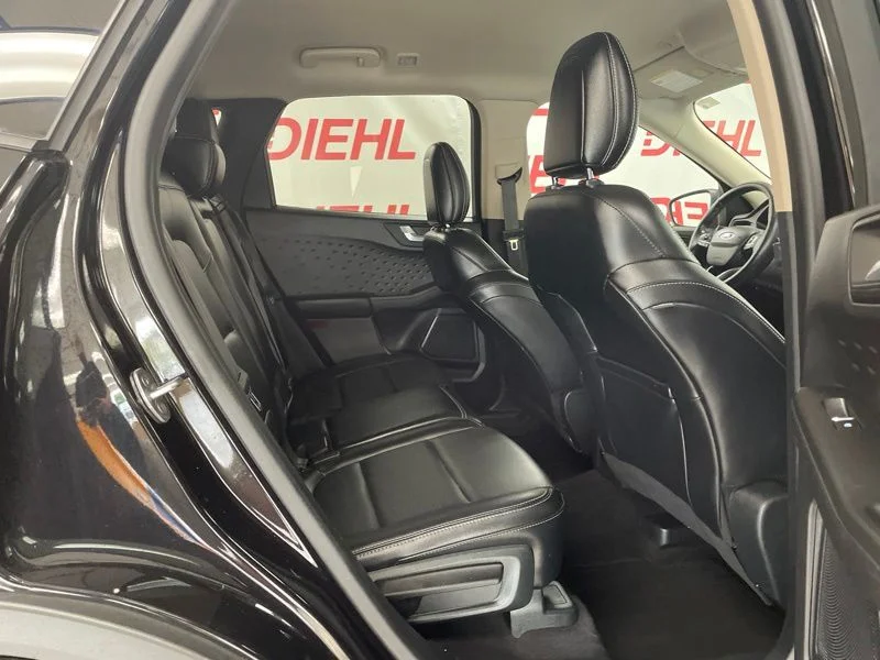 Used 2020 Black Ford SEL image 11
