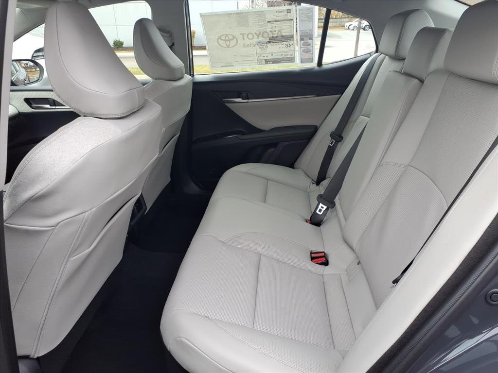 2026 Toyota Camry XLE - Photo 12
